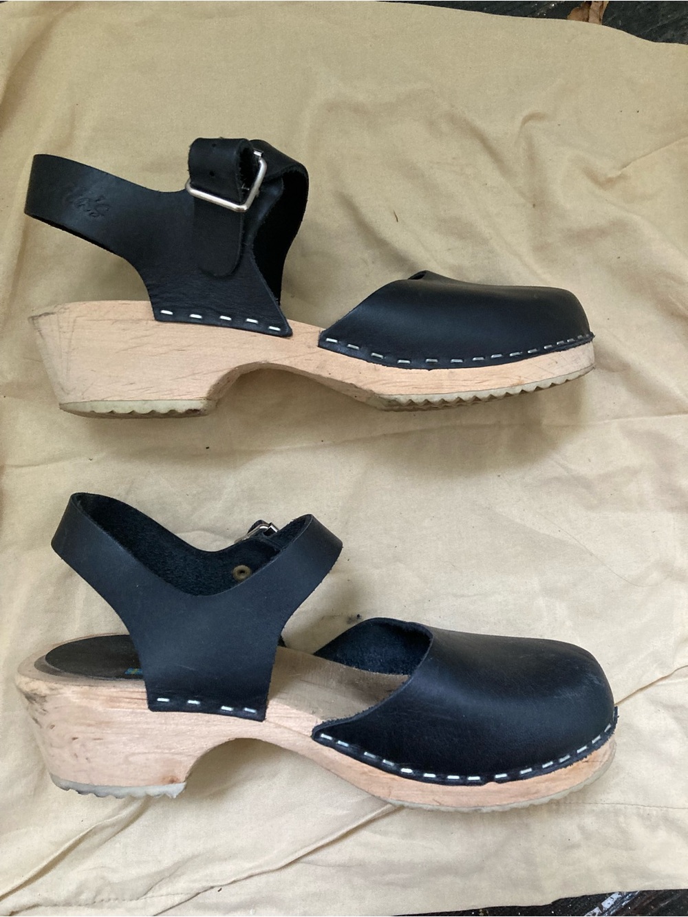 Lotta From Stockholm Black Leather Clog Sandals with Wooden Sole - Picture 3 of 4